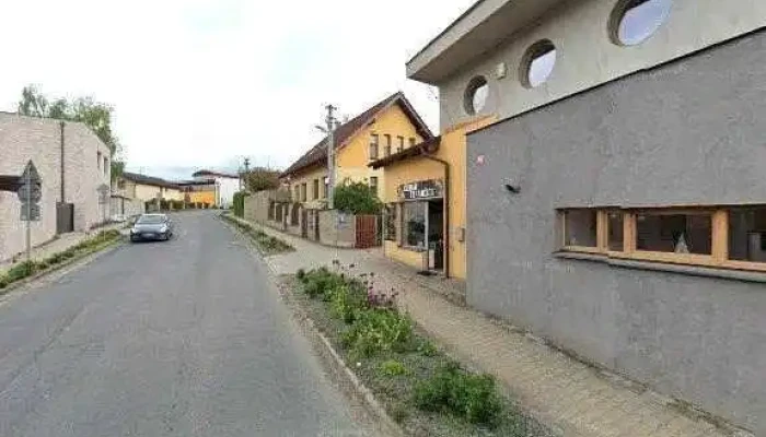 Kebab Strancice Street View A 360deg - Zahradní