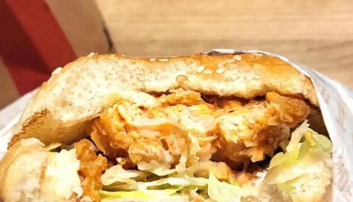 Kfc D11 Exit 50 Dt -  Kureci Sendvic - Dobšice-žehuň