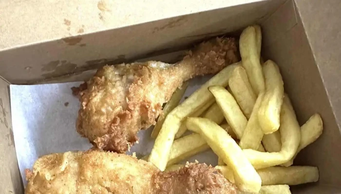 Kfc Zlin Zlate Jablko Nejnovejsi - Nám. Míru 174