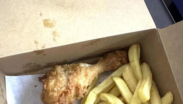 Kfc Zlin Zlate Jablko Restaurace - Nám. Míru 174