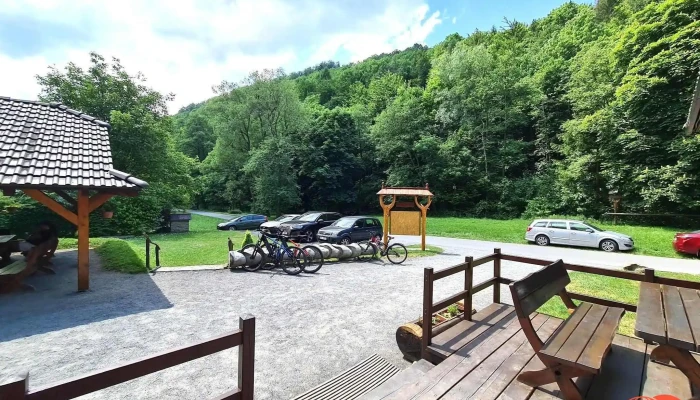 Koliba Na Pasekach Vzhled A Atmosfera - Rožnov Pod Radhoštěm