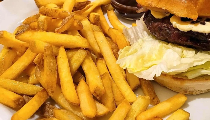 Kozlovna Bila Ruze Caslav Restaurace - Pražská 116