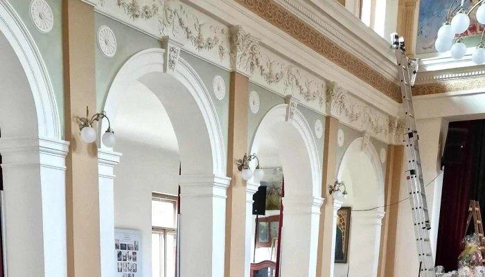 Kulturni Dum Vsenory Knihovna A Literarni Kavarna Hledam - Květoslava Mašity 294