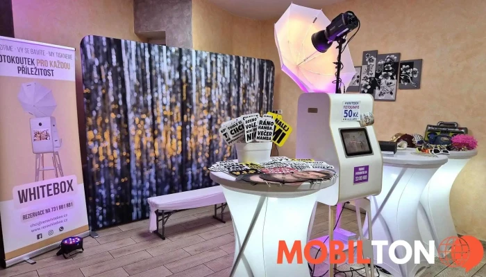 Kulturni Dum Vzhled A Atmosfera - Dobroměřice-louny 1
