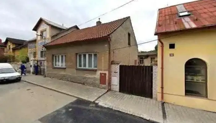 Kvapil Cafebistro Street View A 360deg - Havlíčkova 162