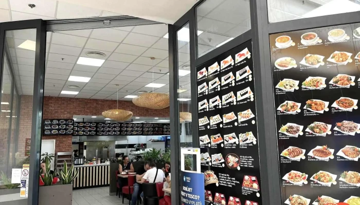 Kyoto Fast Food -  Vzhled A Atmosfera - Rozbělesy
