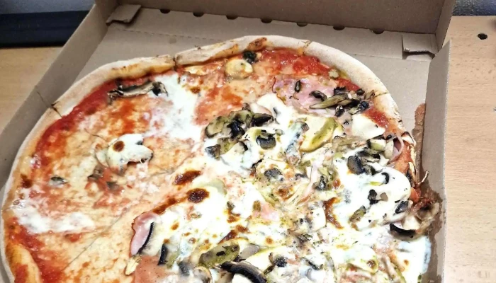 La Pisa Pizzerie -    Sadska Palackeho Nam 258 - Palackého Nám. 258