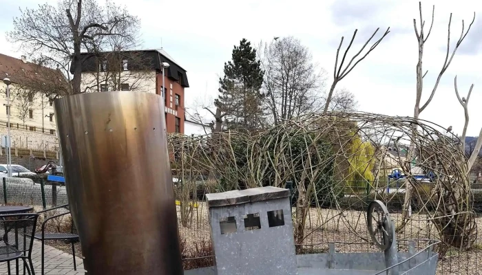 Lazenska Kavarna 10 U Plovarny 1259 - 10, U Plovárny 1259