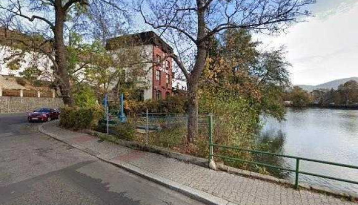 Lazenska Kavarna Street View A 360deg - 10, U Plovárny 1259