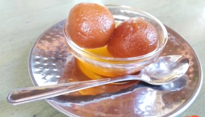 Makalu Nepalska A Indicka Restaurace Gulab Jamun - Nám. Práce 1099/1
