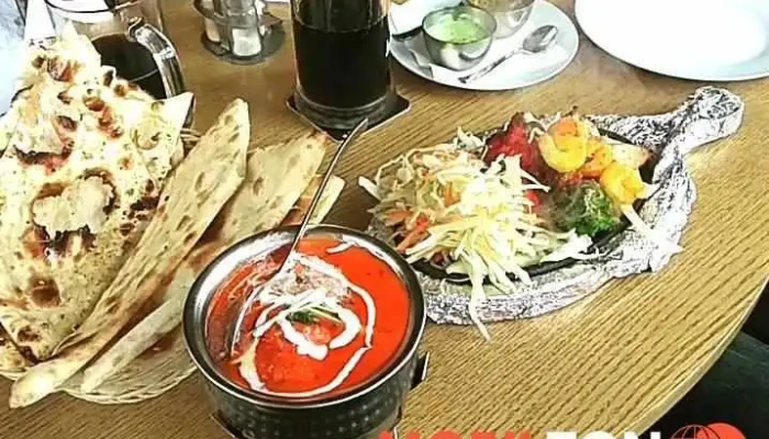 Makalu Nepalska A Indicka Restaurace Kure Tandoori - Nám. Práce 1099/1