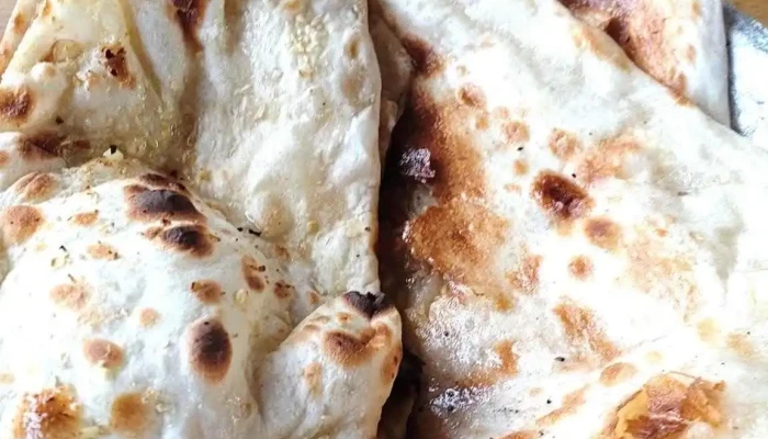 Makalu Nepalska A Indicka Restaurace Naan - Nám. Práce 1099/1
