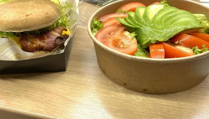 Master Burger -  Oteviraci Doba - Romana Havelky 4854