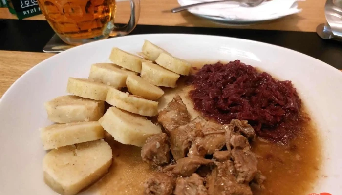 Matchballclub Restaurant -  Jidlo A Piti - Rozbělesy