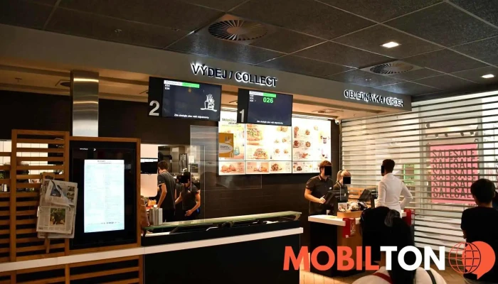 McDonald's - 199 00 Praha 9