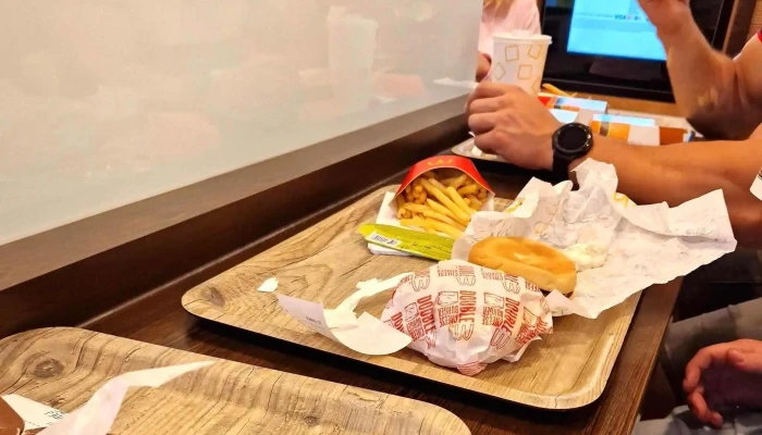 Mcdonalds Hledam - Rudná
