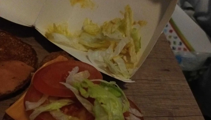 Mcdonalds Sofijska 2 3 - Sofijská 2/3