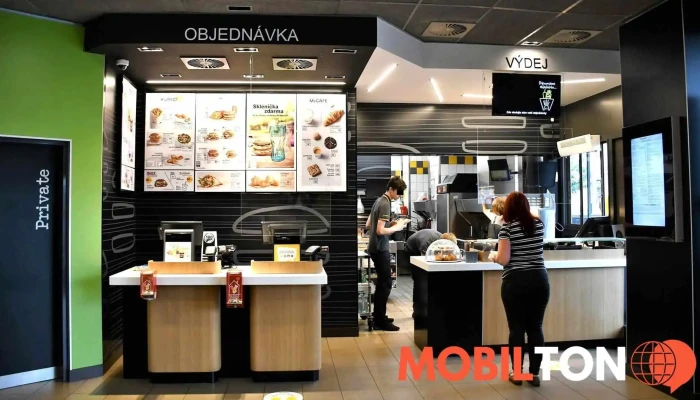 Mcdonalds Vzhled A Atmosfera - Masarykovo Nám. 68