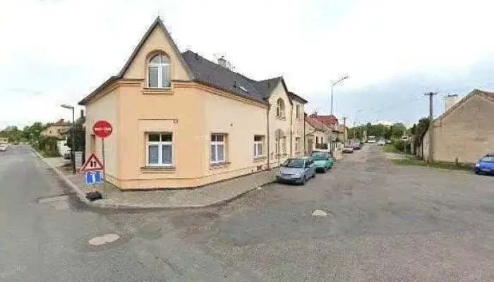 Milovicka Nadrazka Street View A 360deg - Nádražní