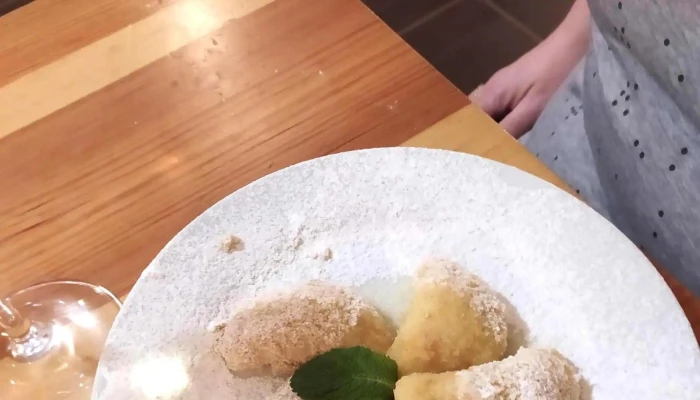 Miroslav Hosek   Restaurace A Penzion Tisuvka Adresa - Cikháj