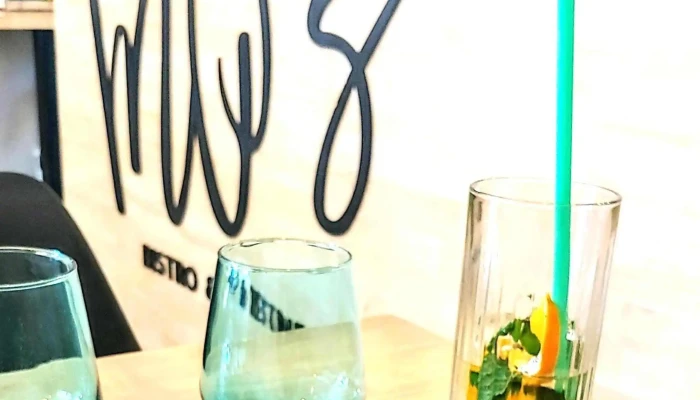 Mos Bistro Restaurace - Masarykova 1379