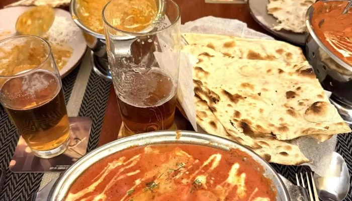 Munal Nepalska A Indicka Restaurace Kadan Korma - B. Němcové 1689