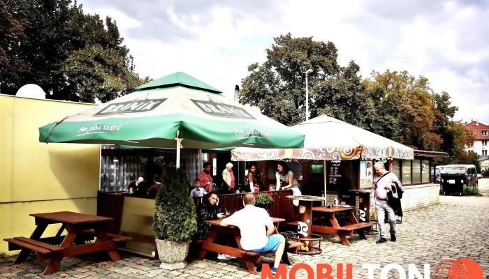 Nádražní restaurace Braník - 147 00 Praha 4-Braník