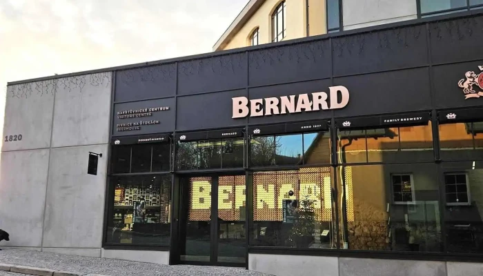 Navstevnicke Centrum Bernard Exterier - Jihlavská 1820