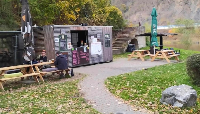 Obcerstveni Na Cyklostezce Kiosek U Privozu Ve Vranem Nad Vltavou 1043 - 1043