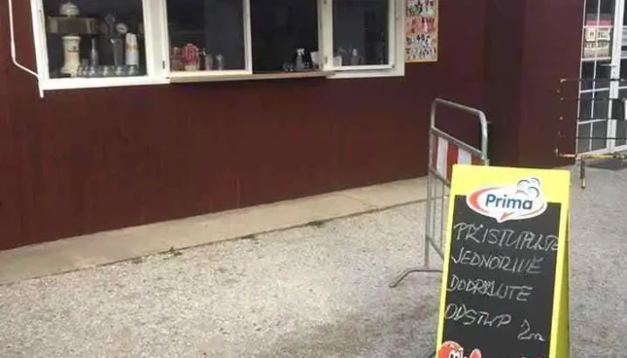 Obcerstveni U Sranek Vse - Plavidlo 86