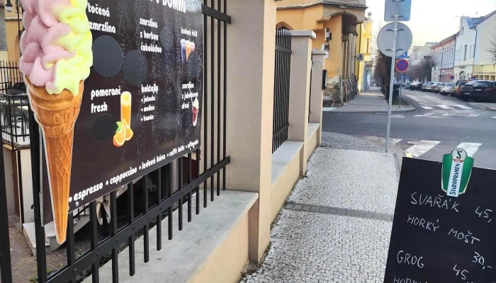 Obcerstveni V Domku Otevřeno Nyni - Na Valích 387