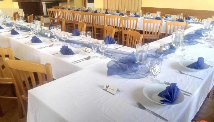 Obecni Restaurace Opolany Vzhled A Atmosfera - Opolany