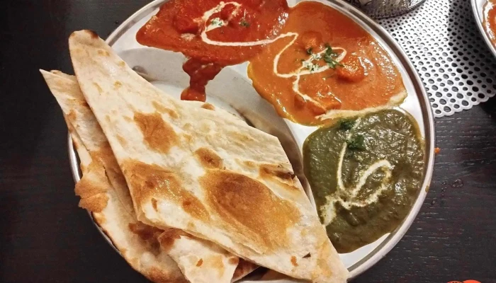 Om -    Indicka A Nepalska Restaurace Murgh Makhani - Žďár Nad Sázavou 5