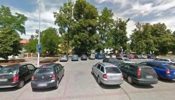 Palac Food Street View A 360deg - Nábř. Dr. Beneše
