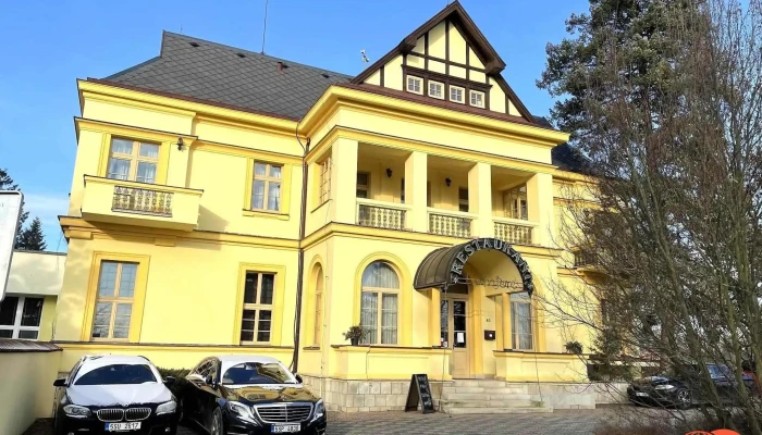 Palace Inn -  Vse - Všenorská 45