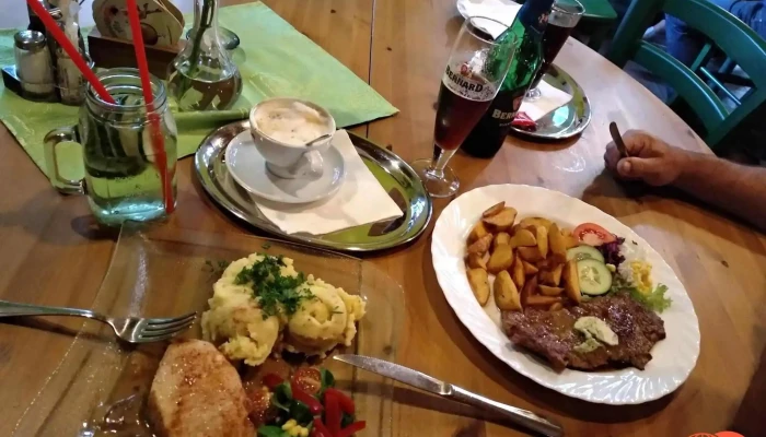 Papas Garden -  Steak - Školní 1646