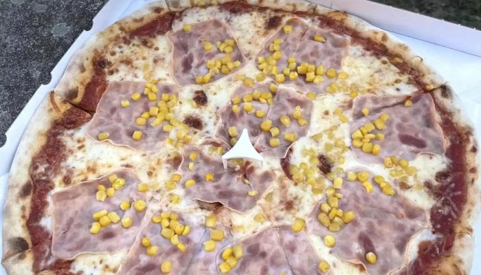 Paradise Pizza -  Jidlo A Piti - Miřetice U Klášterce Nad Ohří