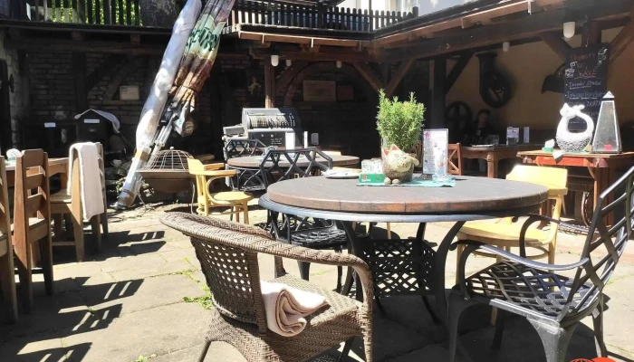 Penzion A Restaurace U Tvrze -  Vse - U Tvrze 334