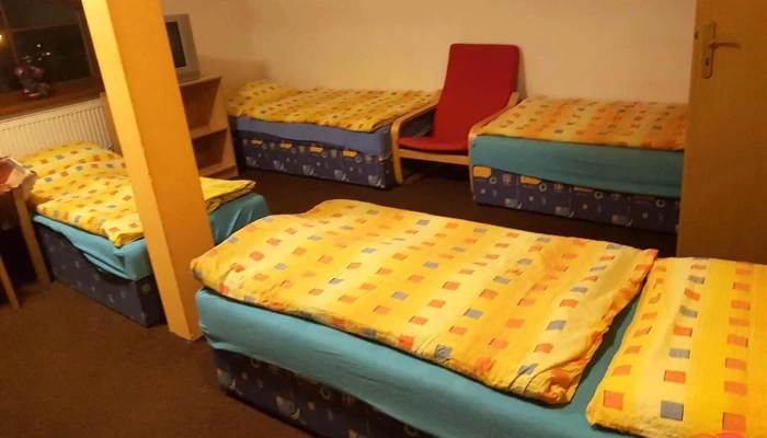 Penzion Na Pozarech Pokoje - J. Zacha 979