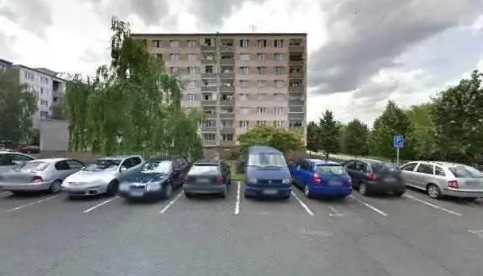 Pivnice U Karla -  Street View A 360deg - Suzdalské Nám. 2278
