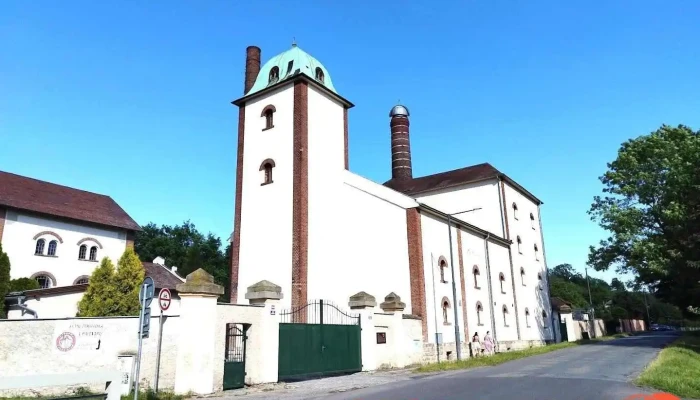 Pivovar Český Brod - Areál Pivovaru, Tuchorazská 1433