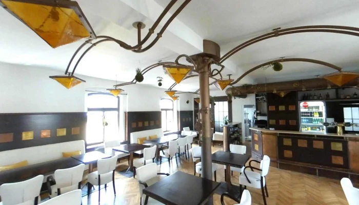 Pivovarsky Sal Street View A 360deg - Město