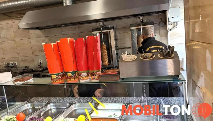 Pizza Burger Kebab 1 Vzhled A Atmosfera - 8. Května 25