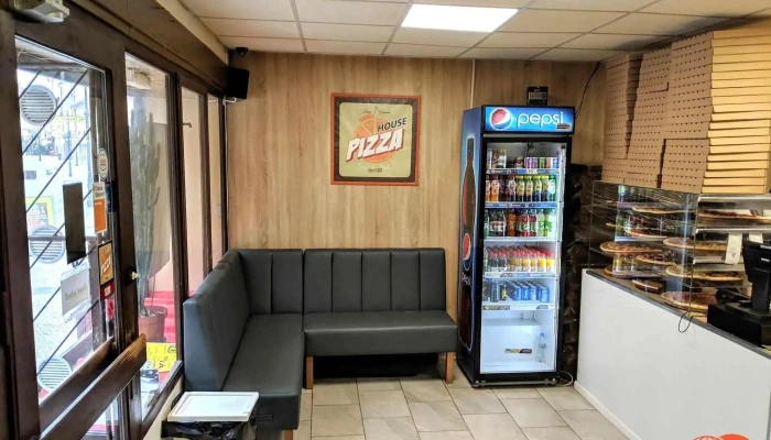 Pizza House Louny -  Vzhled A Atmosfera - Pražská 76