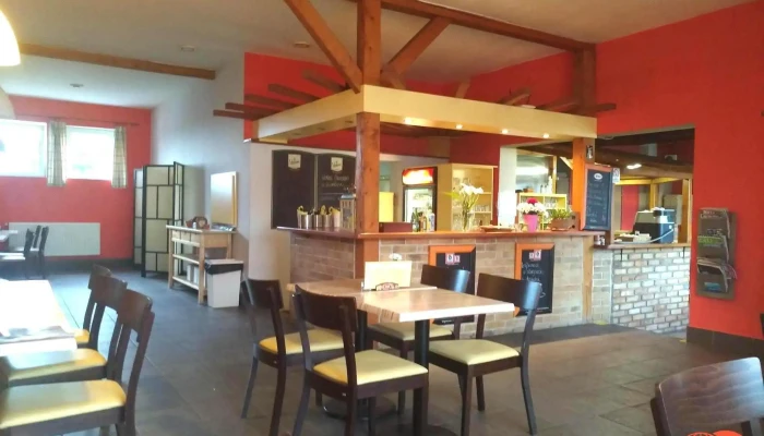 Pizza Porta Via -  Vzhled A Atmosfera - Podskalí 22