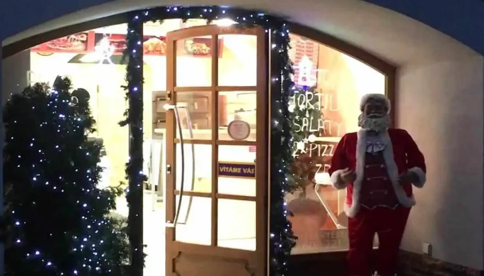 Pizza Tony -  Videa - Nám. T. G. Masaryka 314