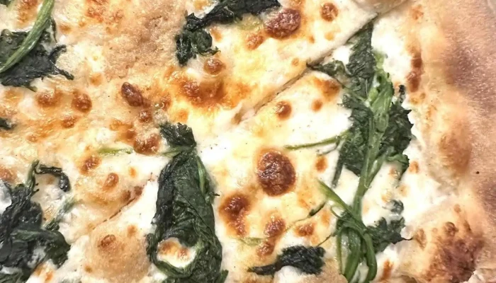 Pizza Velim -  Jidlo A Piti - Ve Dvoře 14