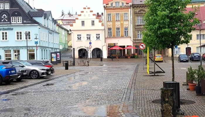 Pizzeria Na Namesti Nejnovejsi - Jakubské Nám.