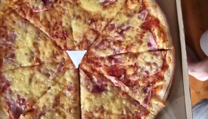 Pizzeria Na Namesti Oteviraci Doba - Jakubské Nám.