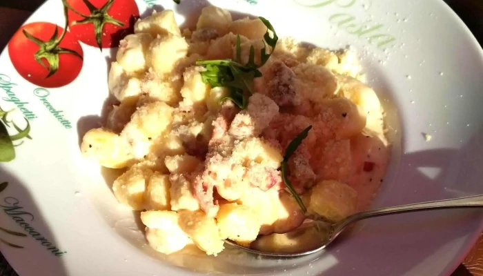 Pizzeria Restaurant Castello -  Oteviraci Doba - Bezručova 158